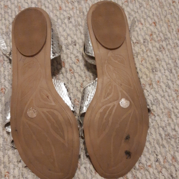 💞 Chinese Laundry sandals - Picture 5 of 8
